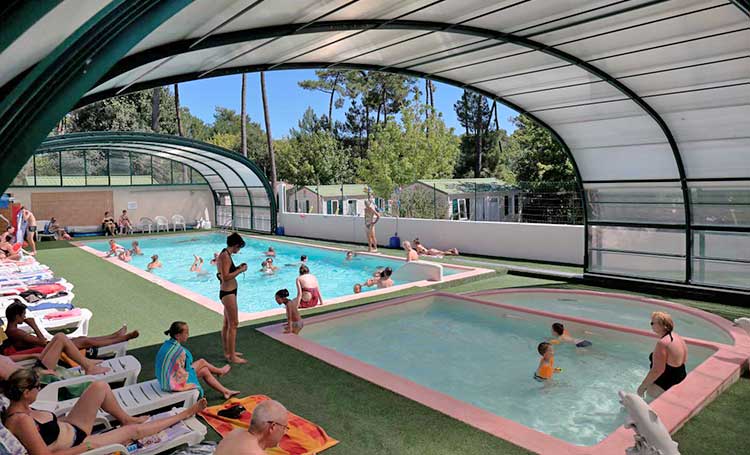 Piscines couvertes et chauffées | camping La Tremblade en Charente Maritime